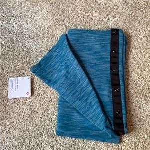NWT lululemon vinyasa rulu scarf